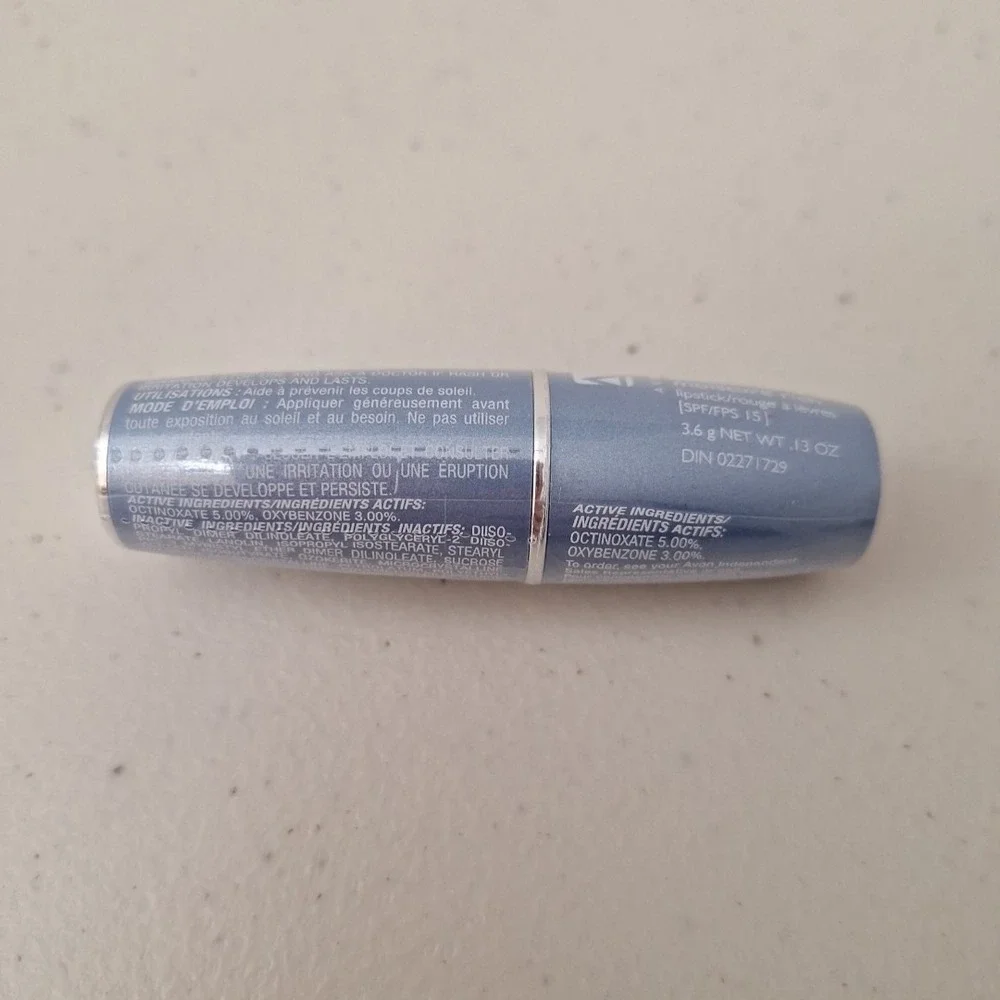 New Sealed AVON ULTRA Moisture RICH LIPSTICK Lip Color - MAUVE C
